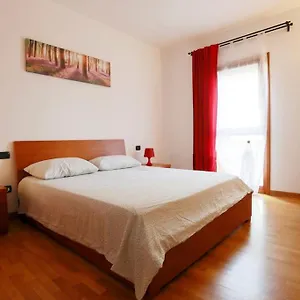 https://quercegrossa-10.it-tuscanyhotel.com